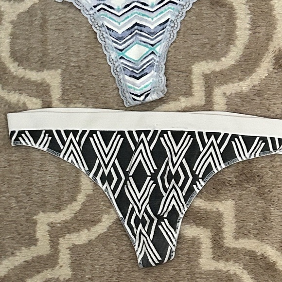 Aerie & La Senza Red, Blue, and Black Lace Thong Panties Set - Picture 4 of 5